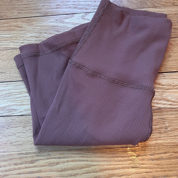 Brown/rust color biker shorts - Picture 2 of 3